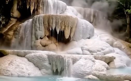 چشمه های آب گرم توسکانی، پناهگاهی جنگلی با آب های شفابخش زمین